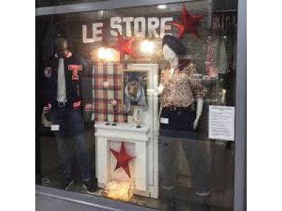 LE STORE